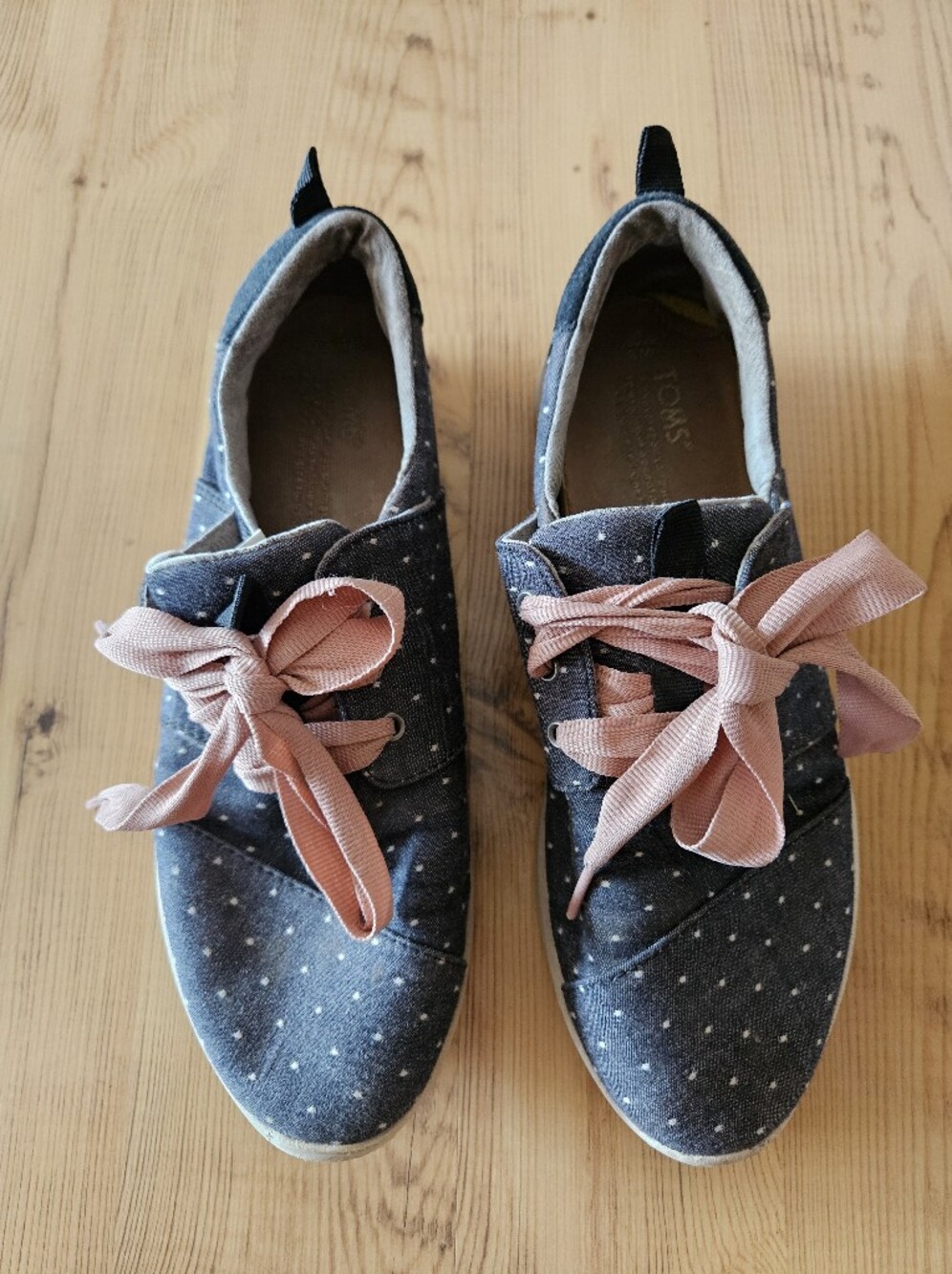 Toms Women's Lace Up Shoes